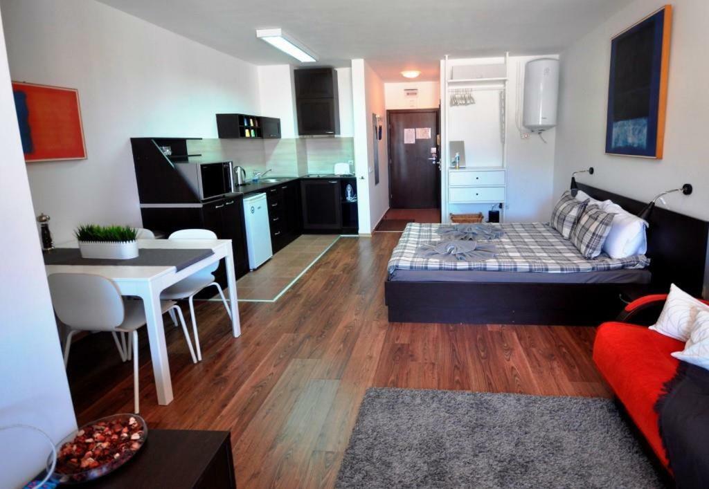 U Kompleksu Royal Towers Apartment Bansko